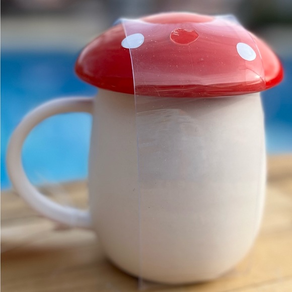 The Ardon Collection Mushroom Mug With Lid New With Tags 5.5” Tall 3.5” Wide - Picture 3 of 6
